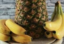 fruits tropicaux banane ananas