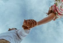 Les signes compatibles avec la femme Vierge en amour La femme vierge en amour